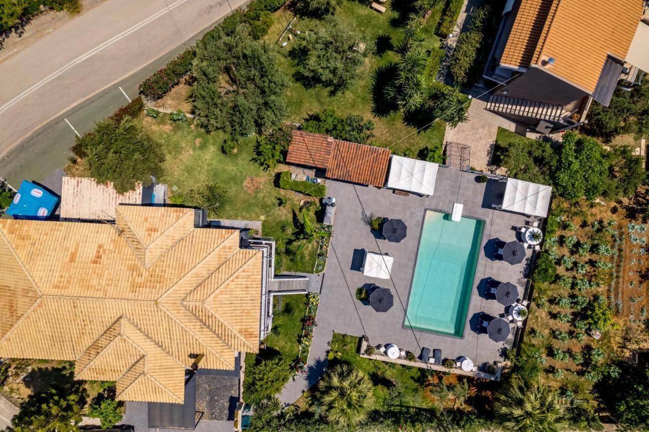 Evita Studios Svoronata Exteriör bild